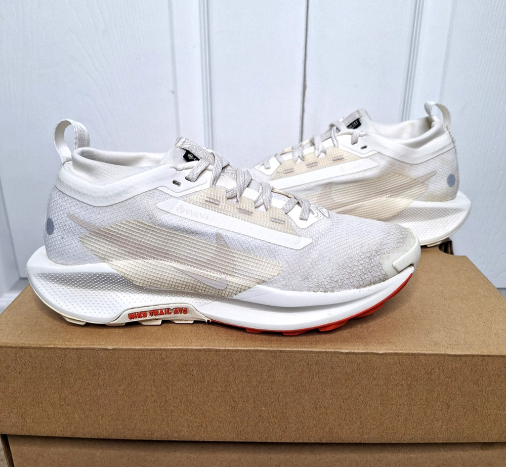 Nike Pegasus Trail 5 GTX Gore-Tex Sail FQ0912-100 size 6.5 Women's